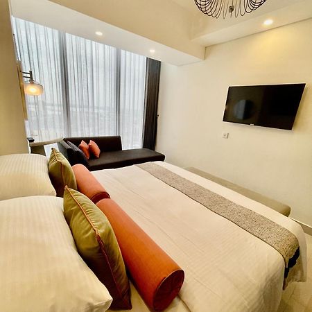 Verdela Pollux Meisterstadt Batam Apartement Εξωτερικό φωτογραφία