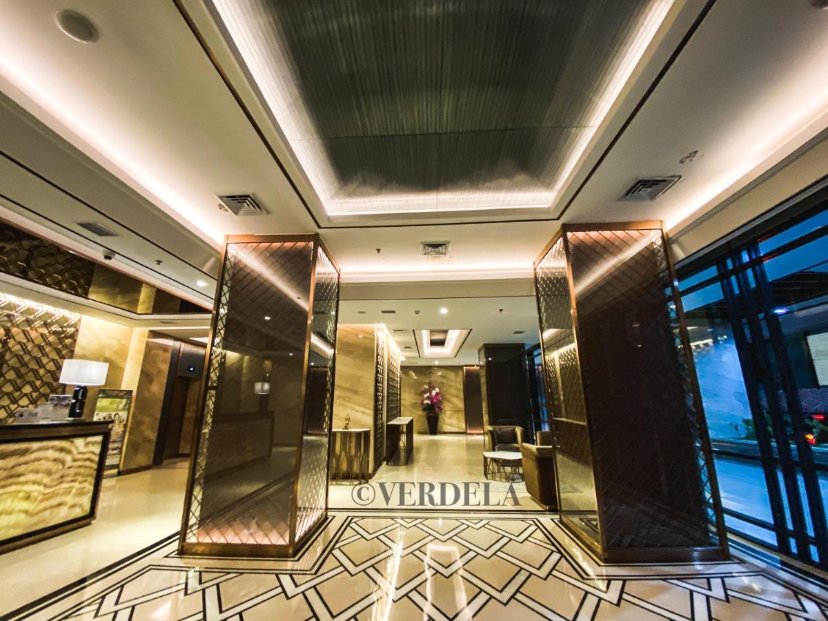 Verdela Pollux Meisterstadt Batam Apartement Εξωτερικό φωτογραφία