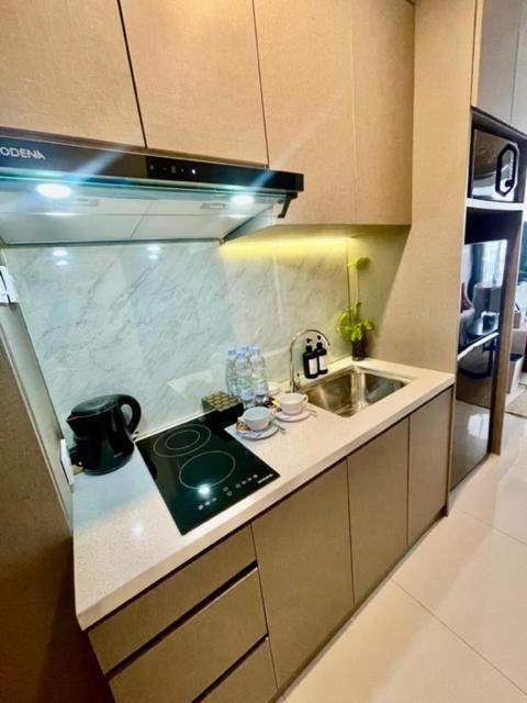 Verdela Pollux Meisterstadt Batam Apartement Εξωτερικό φωτογραφία